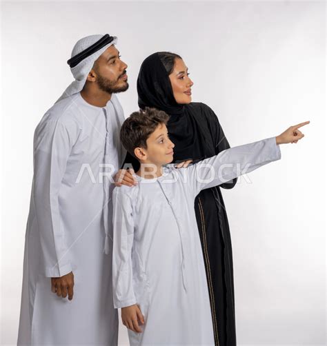 نموذج للمس والنظر إليه