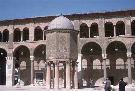 ومن أعماله إرساء الحكم عندما قضى على الأمويين وخصومهم وهو بيت المعرفة.