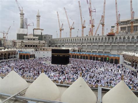يقع مكة المكرمة على الخليج العربي