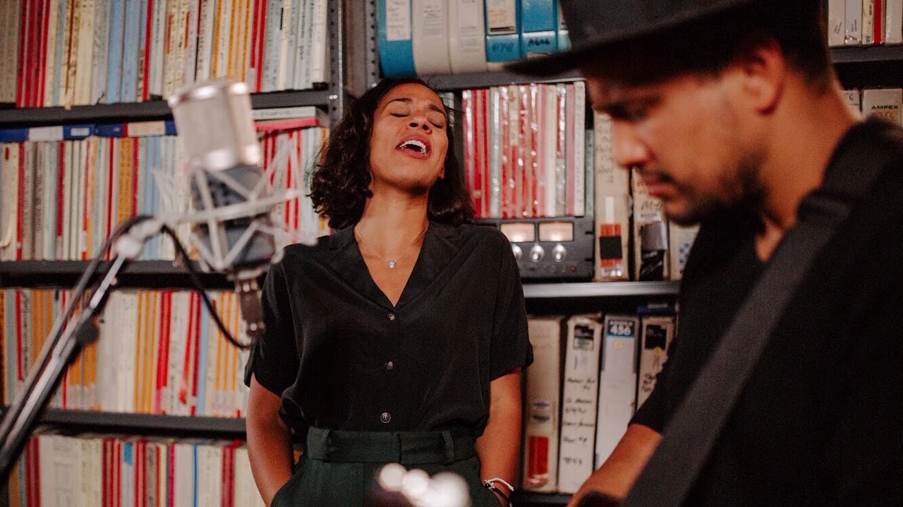 JOHNNYSWIM Flowers Paste