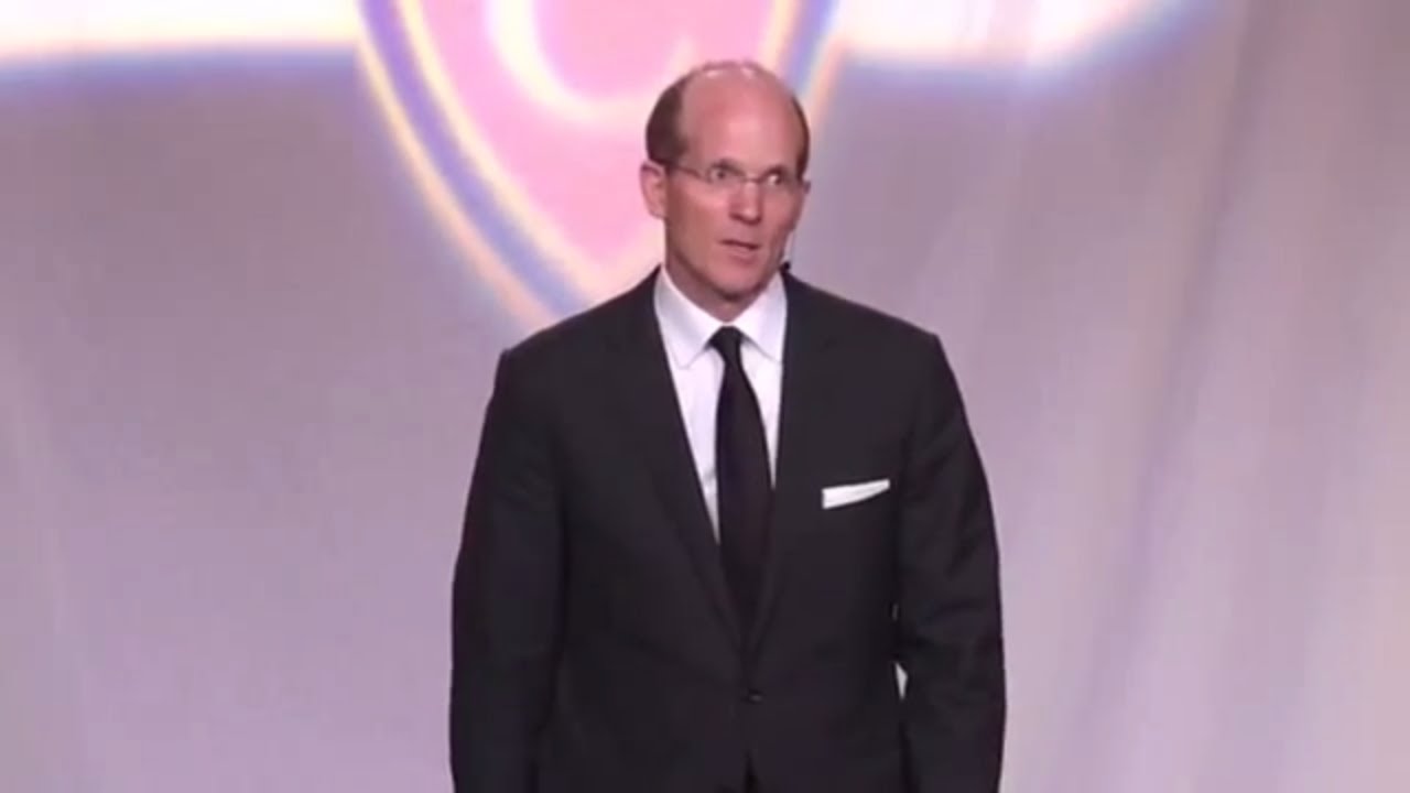 Minnesota Comedians Hire a Local Comedian in Minnesota