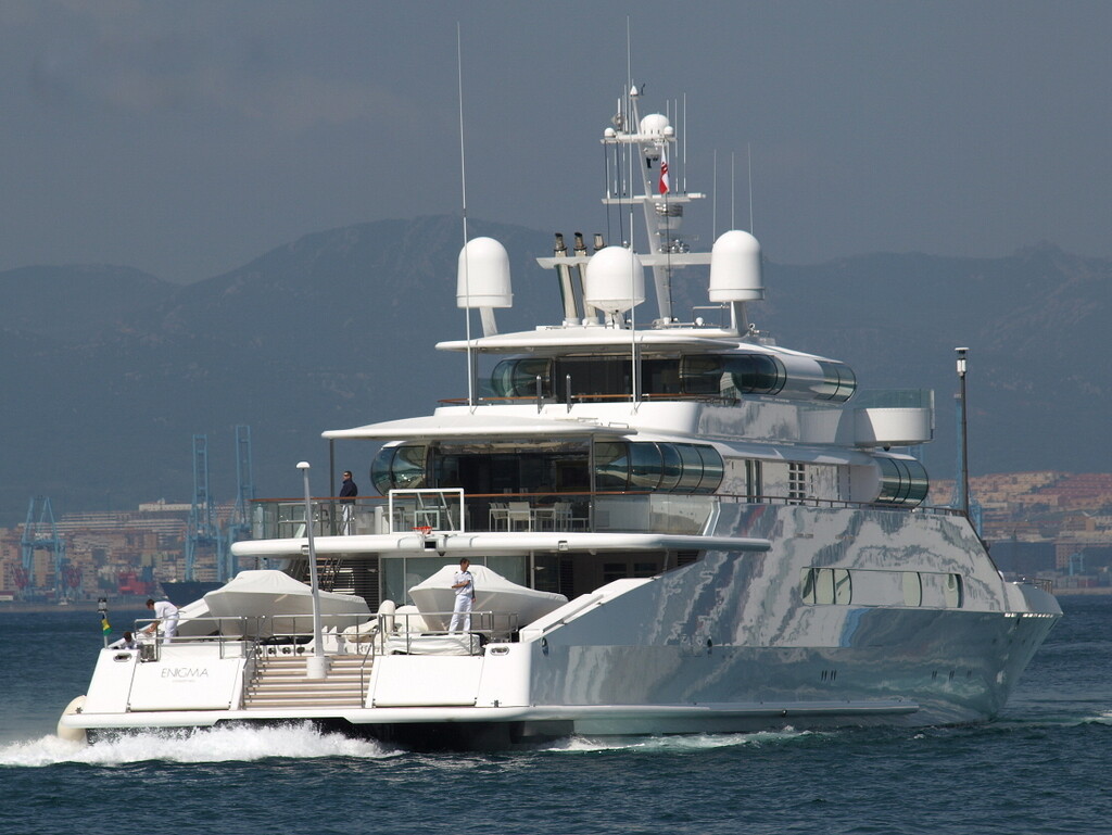 74.5m Zeus Superyacht Luxury Motor Yacht