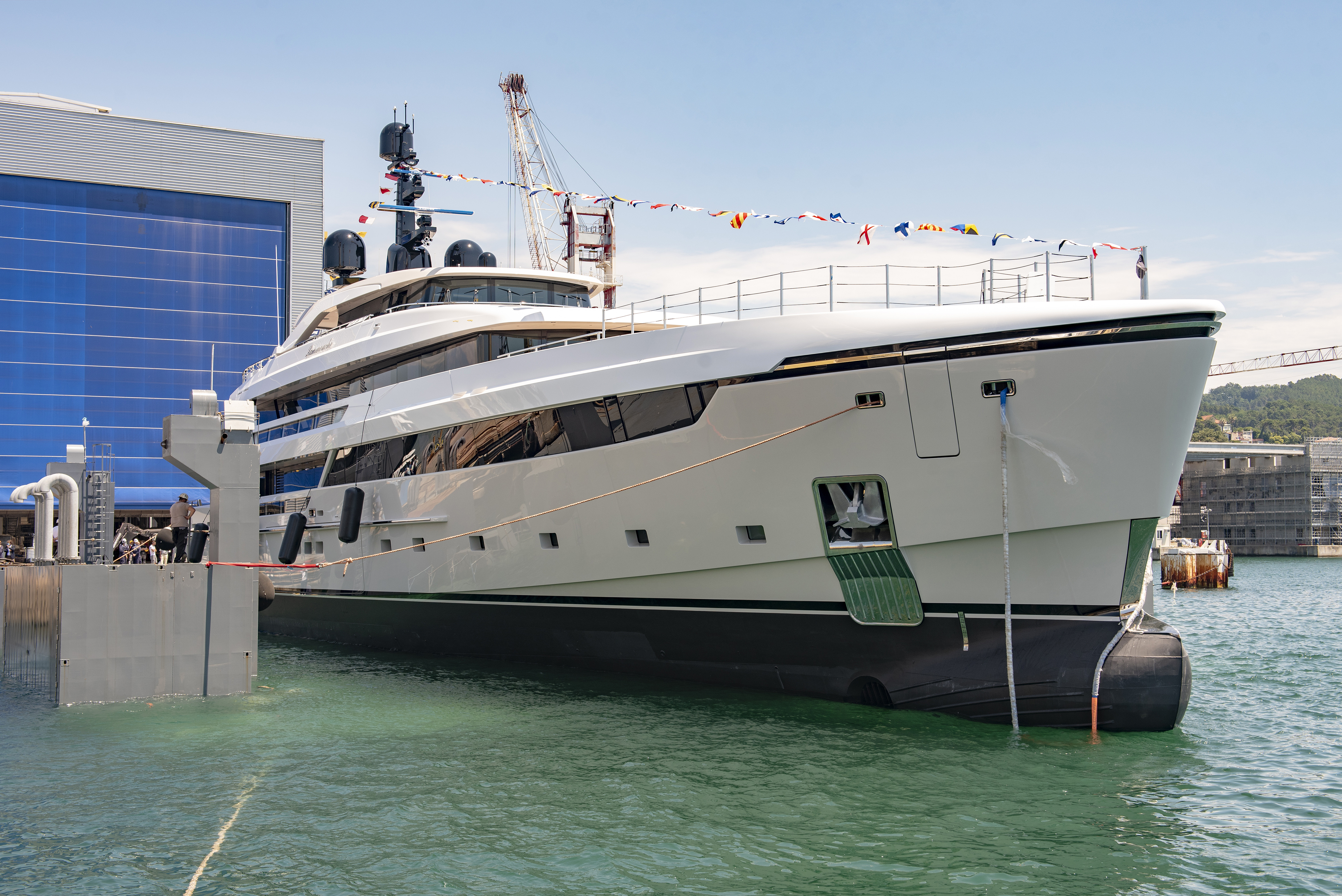 61.5m LEMON TREE Superyacht Luxury Motor Yacht