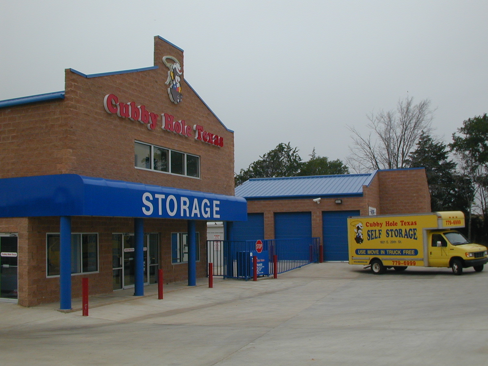 Cubby Hole USA SelfStorage & Moving Center 1821 E 29th St, Bryan, TX