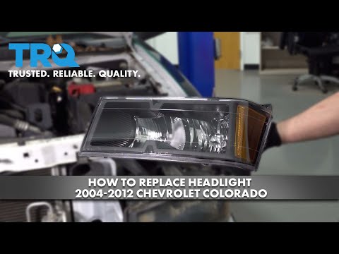 Replacing the Headlight Bulb on the Chevrolet Colorado (With video)