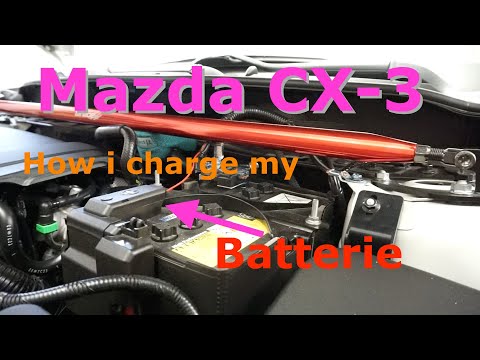 Come si sostituisce la batteria della Mazda CX-3? (con video)