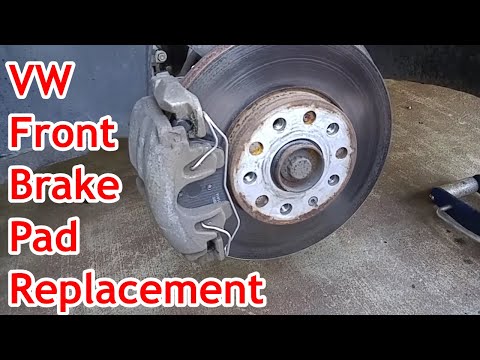 How to Replace the Brake Discs and Pads on the Volkswagen Jetta (With