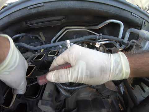 How do you replace the spark plugs on a Dodge Durango? (With video)