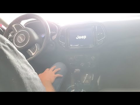 Come riparare il display touch della Jeep Compass (con video)