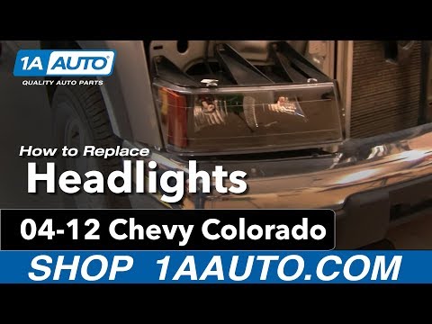How to Replace the Headlights on a Chevrolet Colorado (With video)