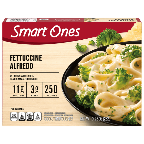 Save on Smart Ones Fettuccine Alfredo with Broccoli Florets in Creamy
