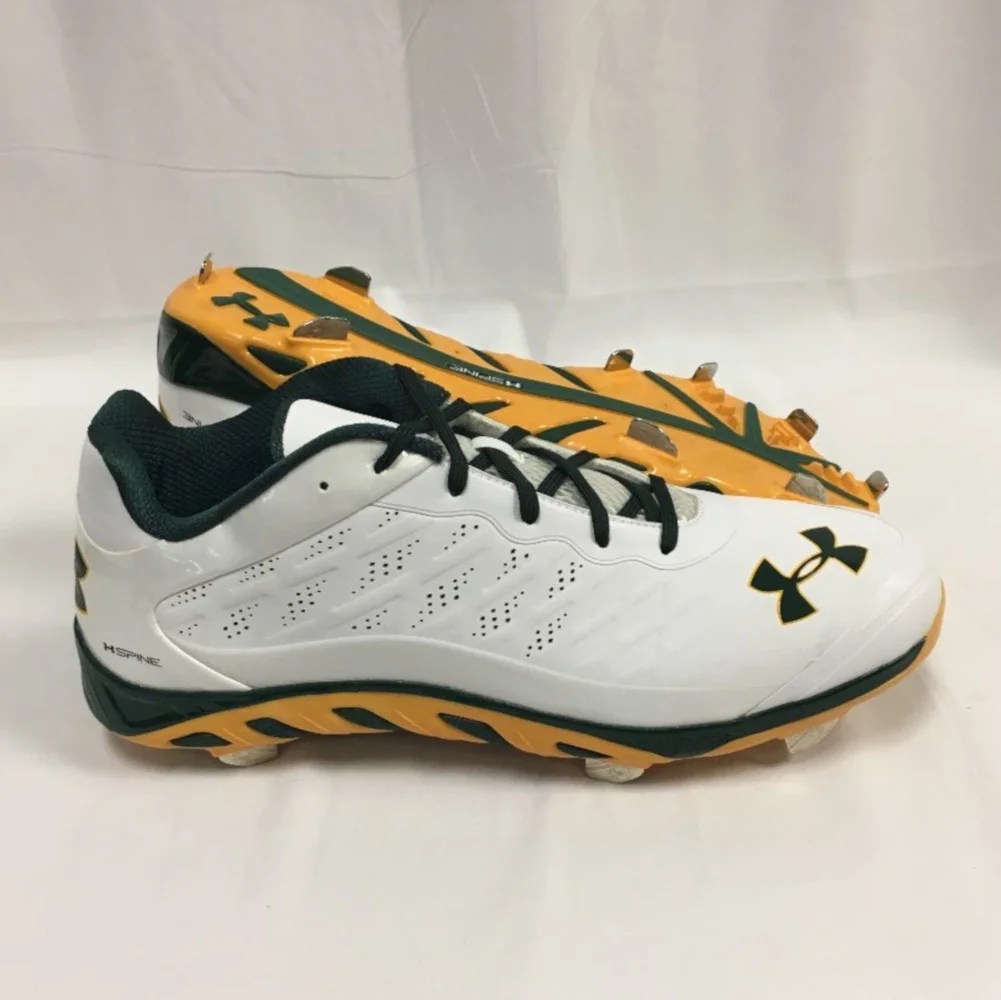 NEW Mens Under Armour Team Spine Metal Baseball Cleats White / Green Sz