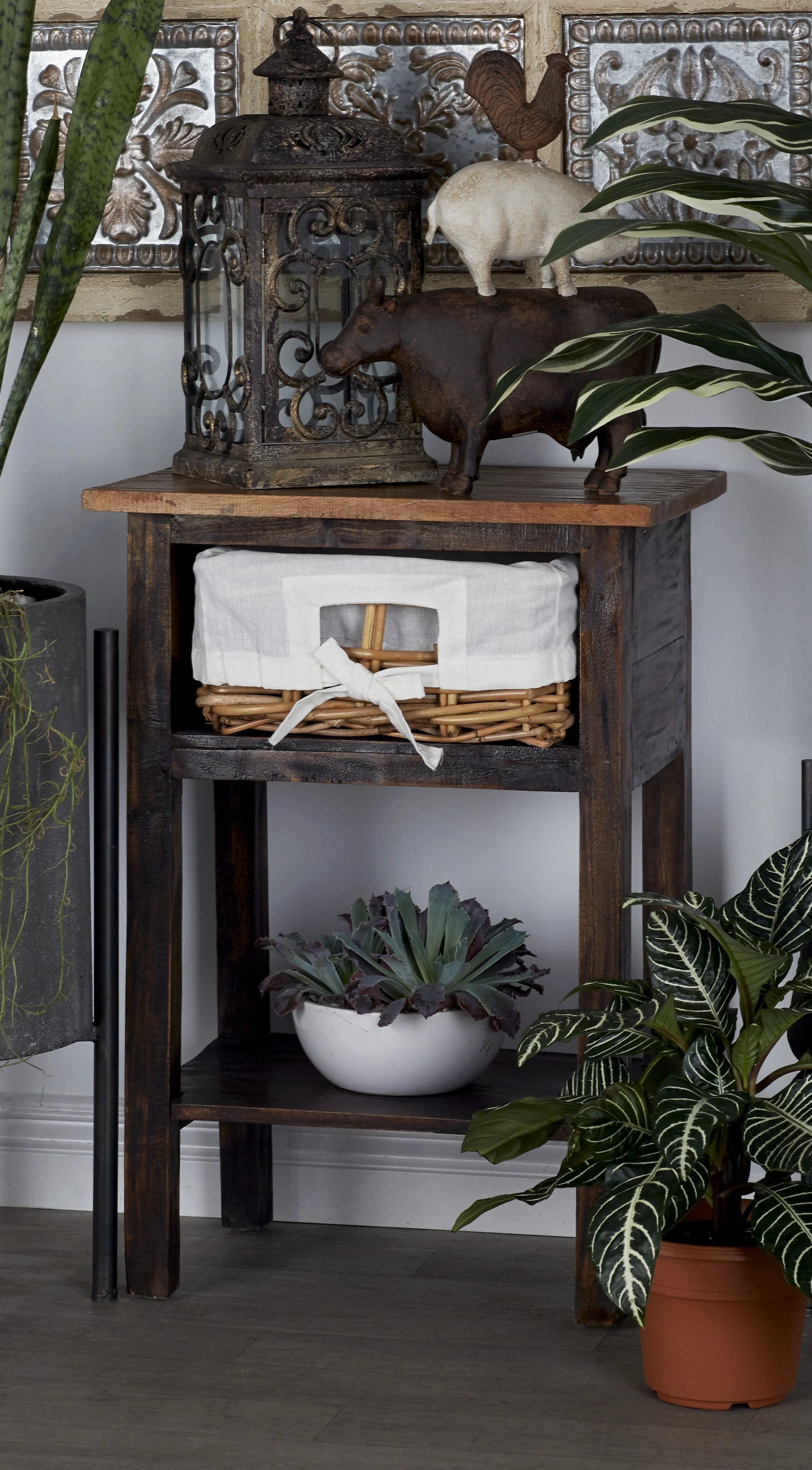 DecMode Farmhouse Wood and Rattan Side Table