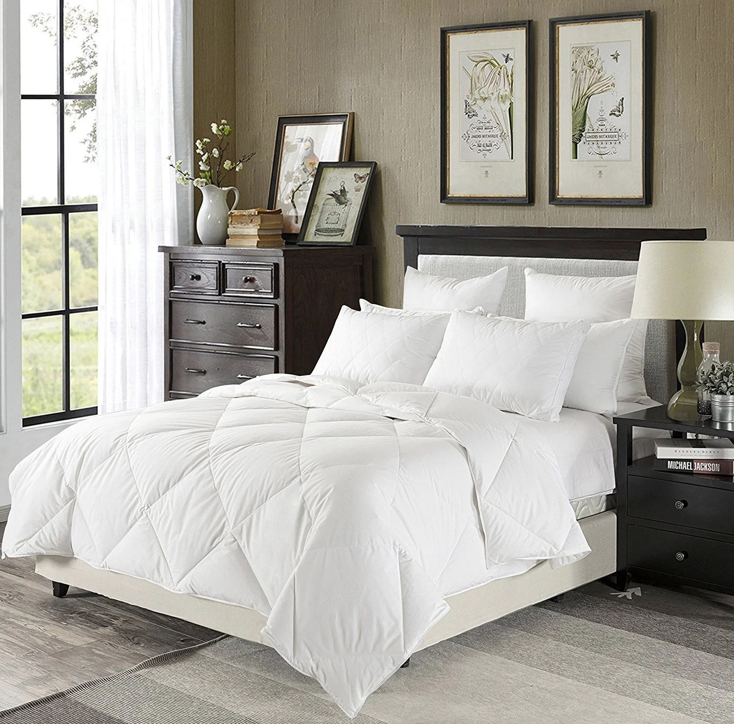 Lightweight and Breathable Down Comforters for Summer