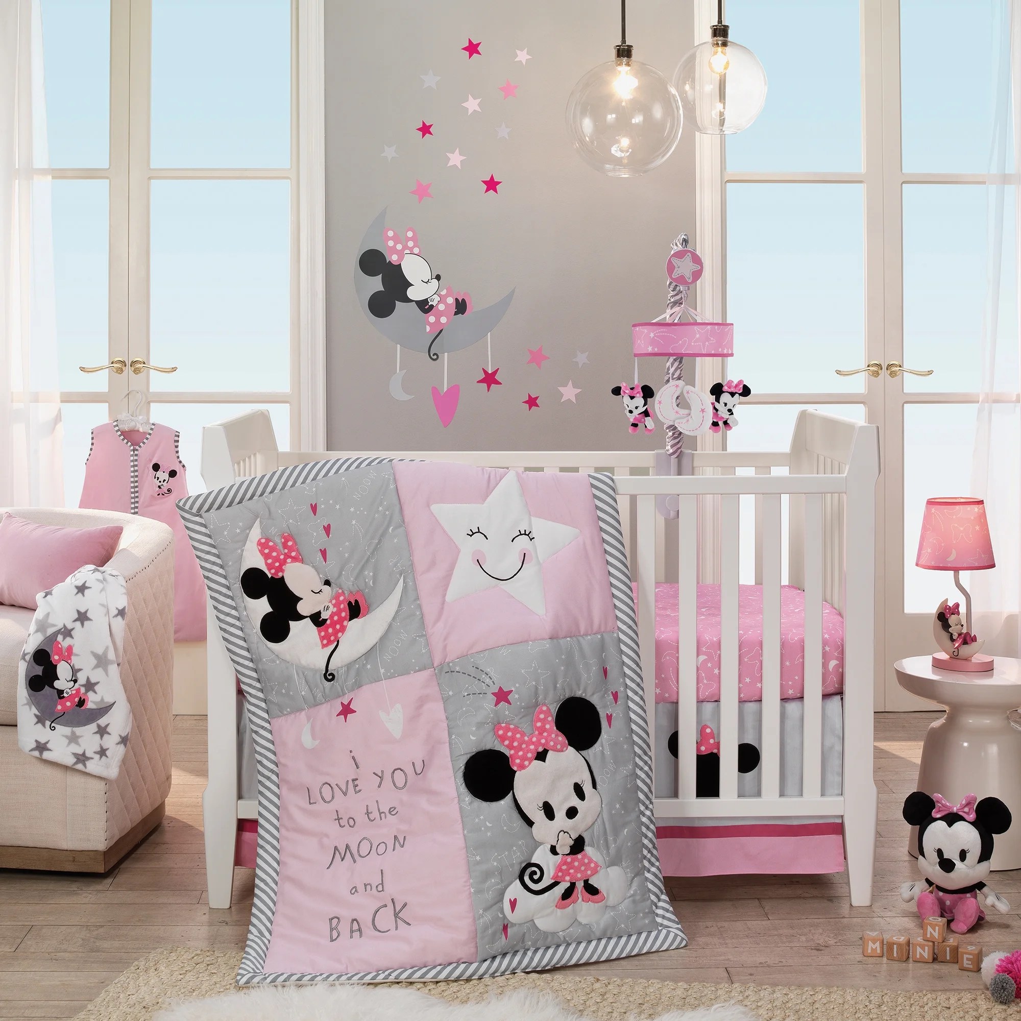 Disney Baby Minnie Mouse Pink 4Piece Nursery Crib Bedding Set by Lambs