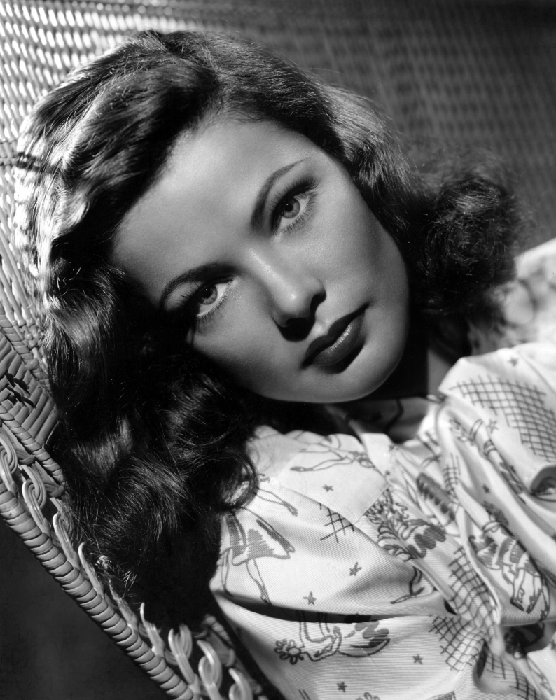 Gene Tierney 1947 Photo Print (16 x 20)