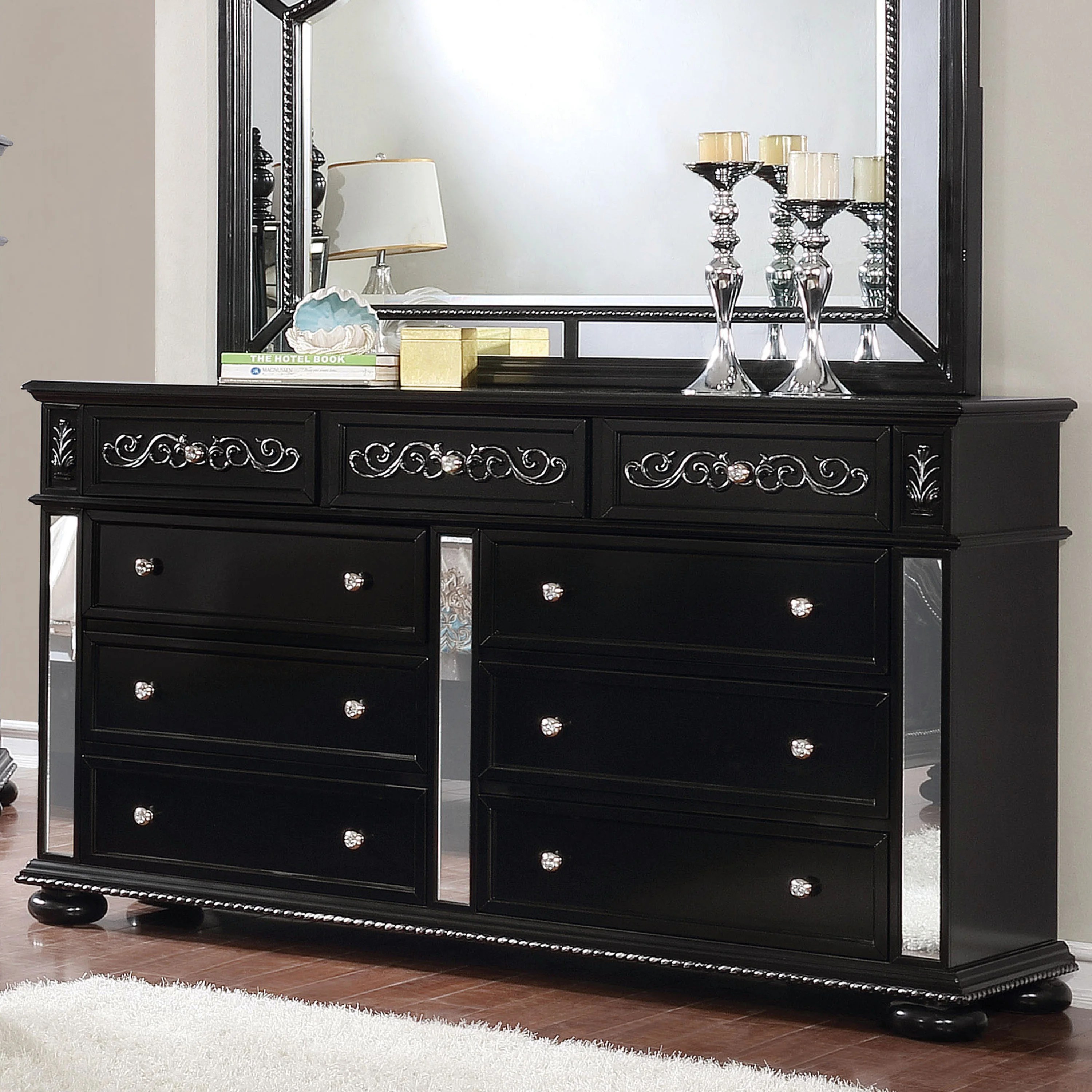 Furniture of America Viktoria Traditional MirrorTrimmed Dresser