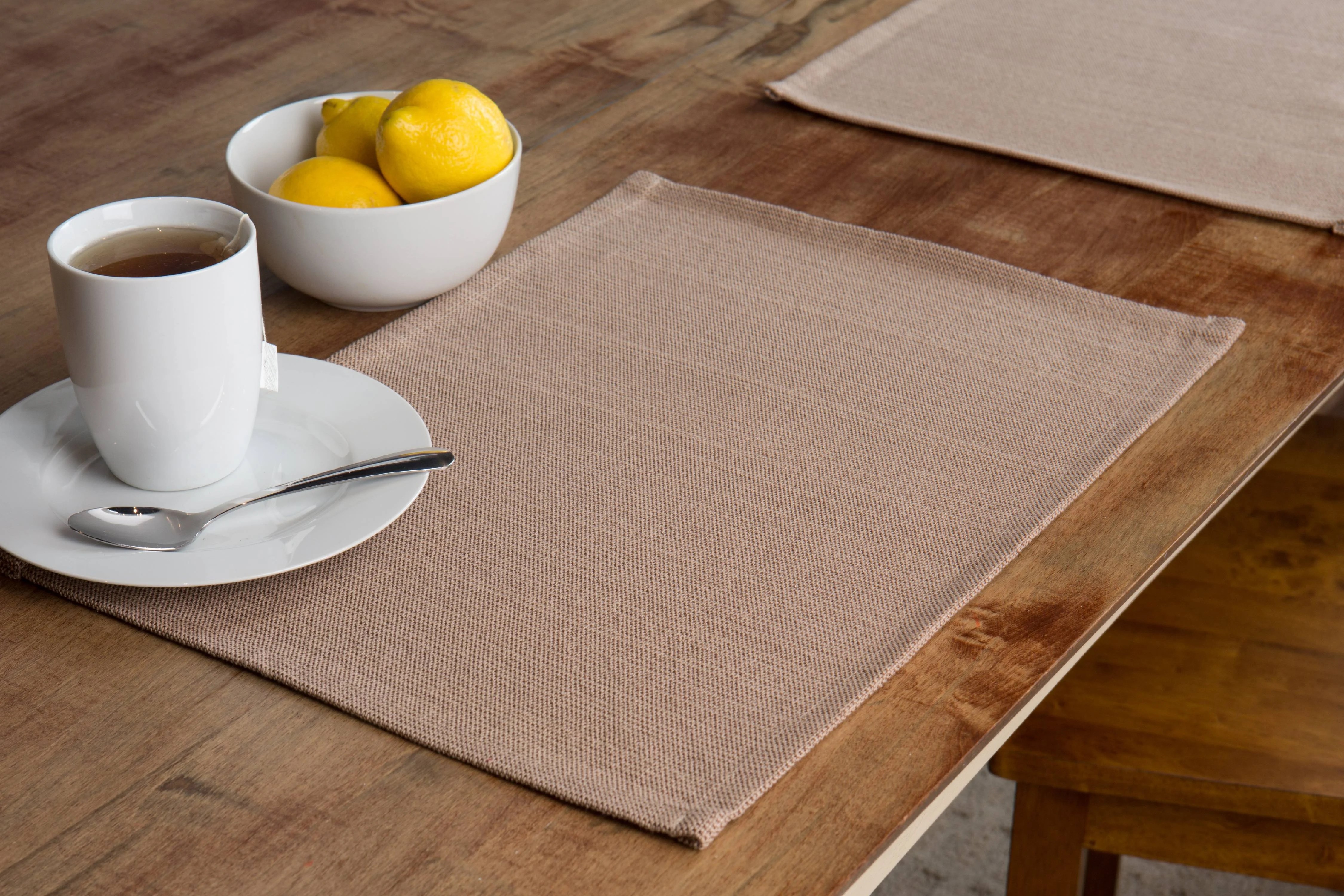 Mainstays Woven Tan Solid Placemats, Polyester Cotton Blend, 13 in x 18