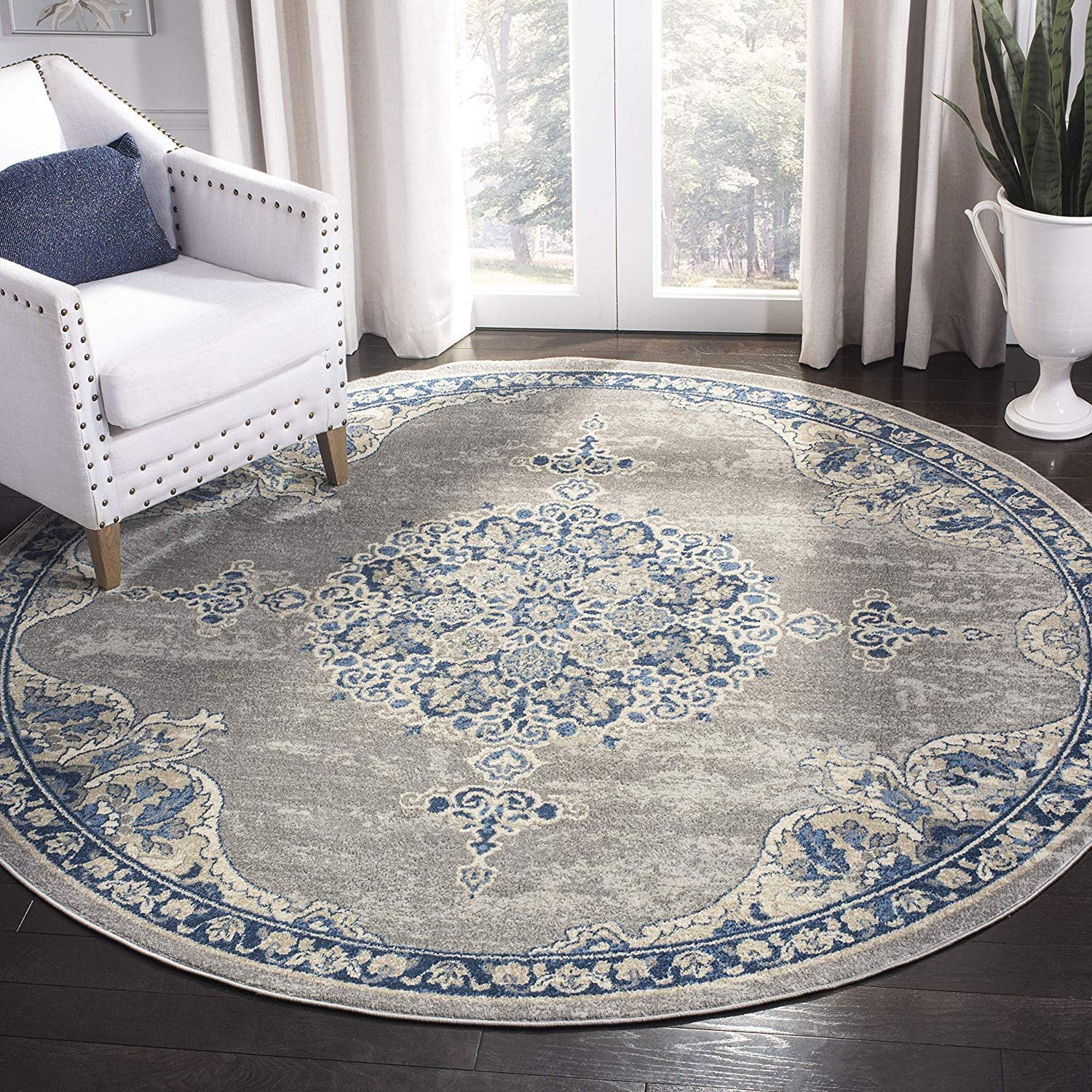 Safavieh Brentwood Collection BNT867G Light Grey and Blue (5' Round