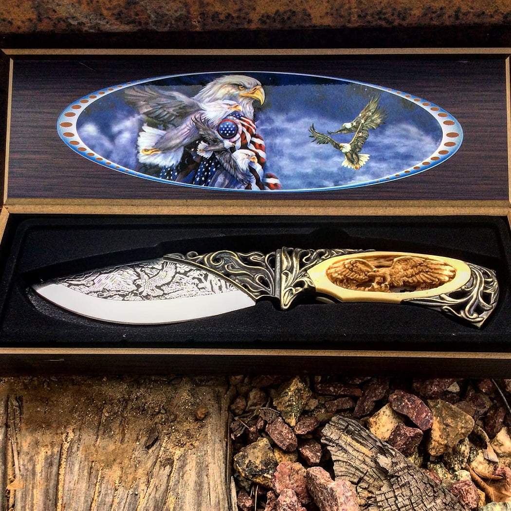 10' Eagle Pattern Handle & Blade Hunting Knife with Gift Box