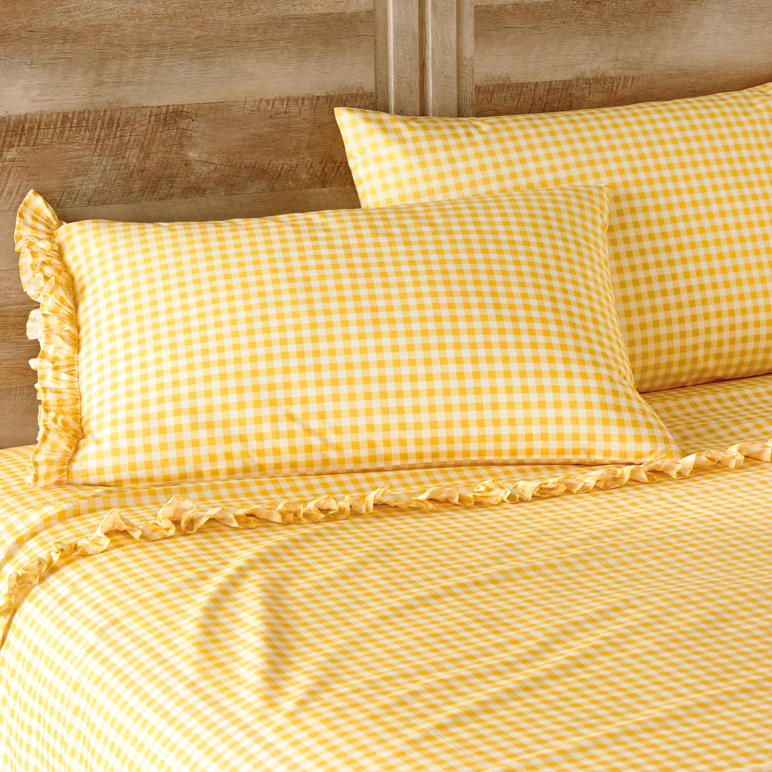The Pioneer Woman Gingham Yellow Ruffle Queen Sheet Set