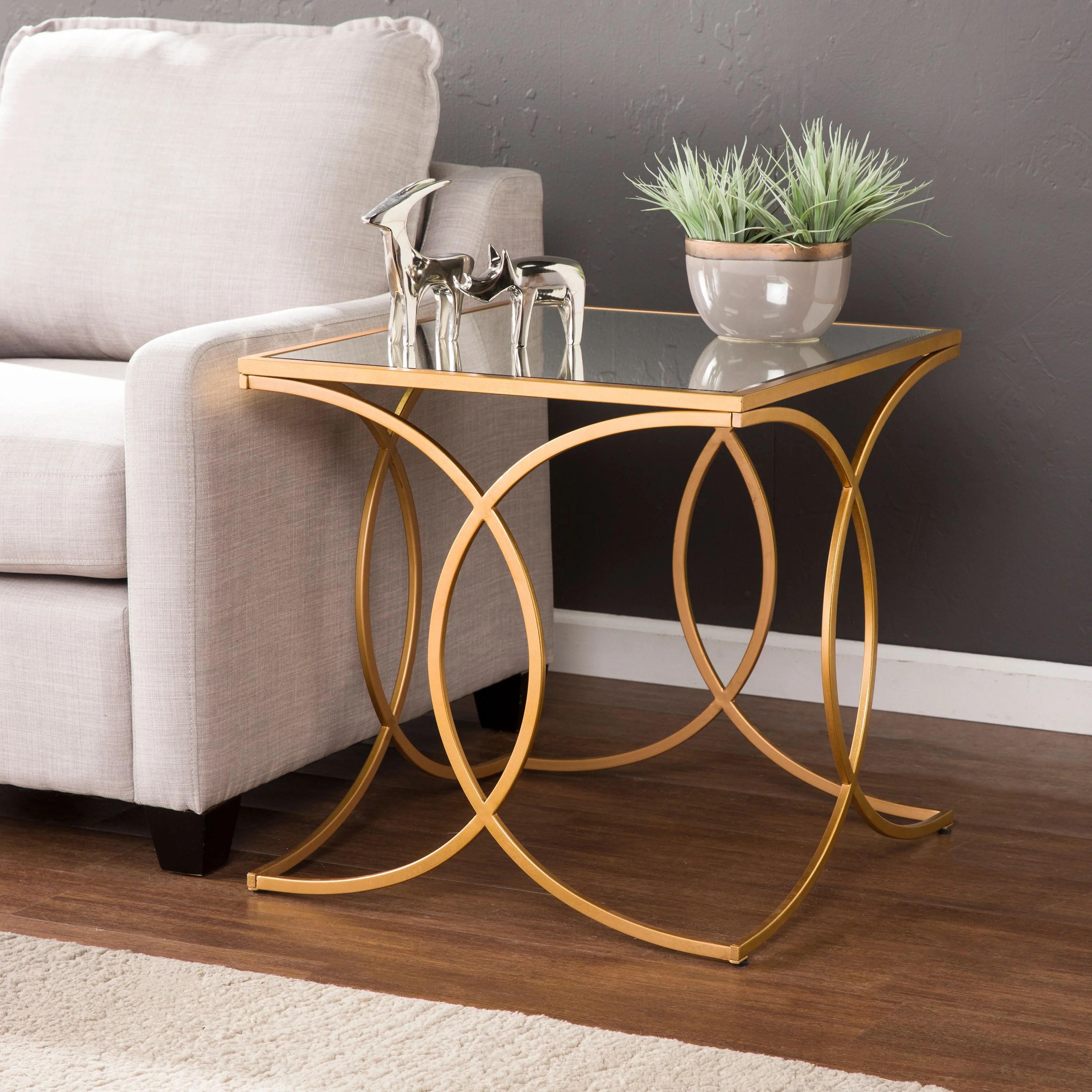 Deurilla Eclectic Geometric End Table w/ Mirrored Top, Gold