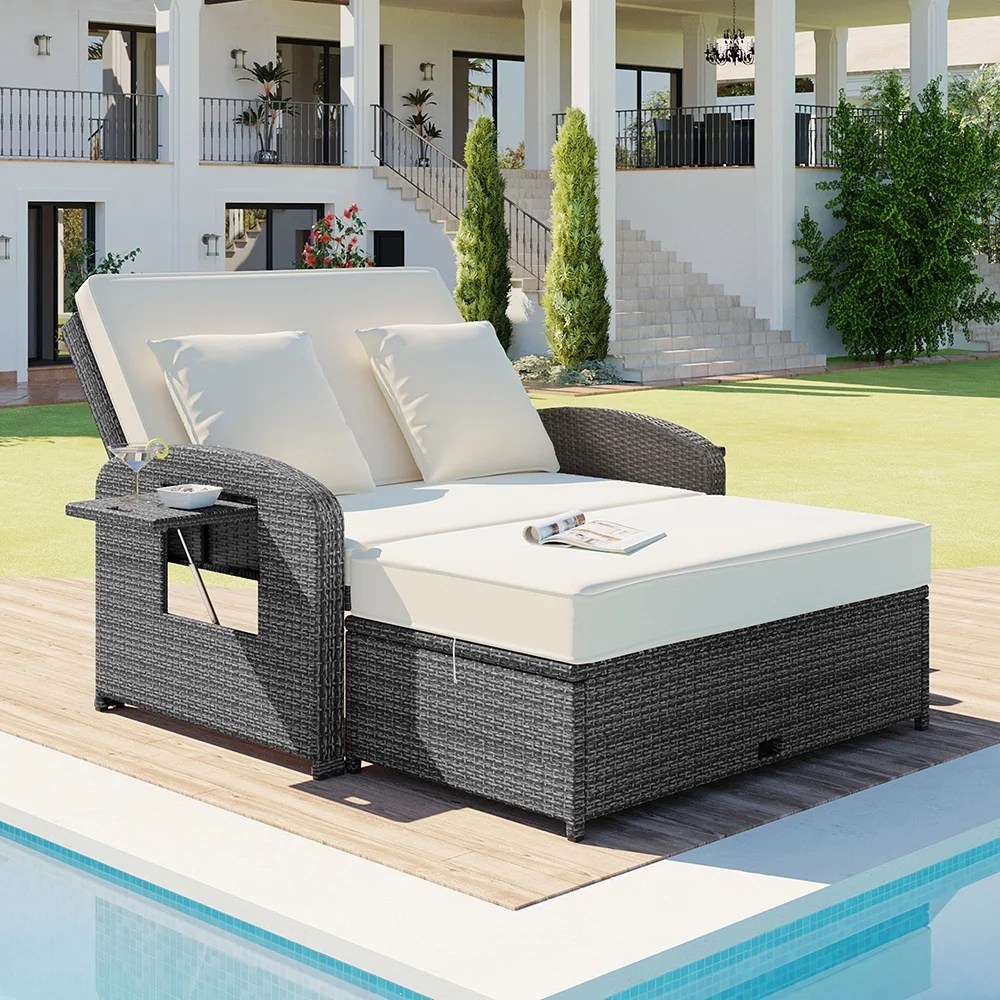 Churanty Double Outdoor Patio Chaise Lounge with Adjustable Backrest