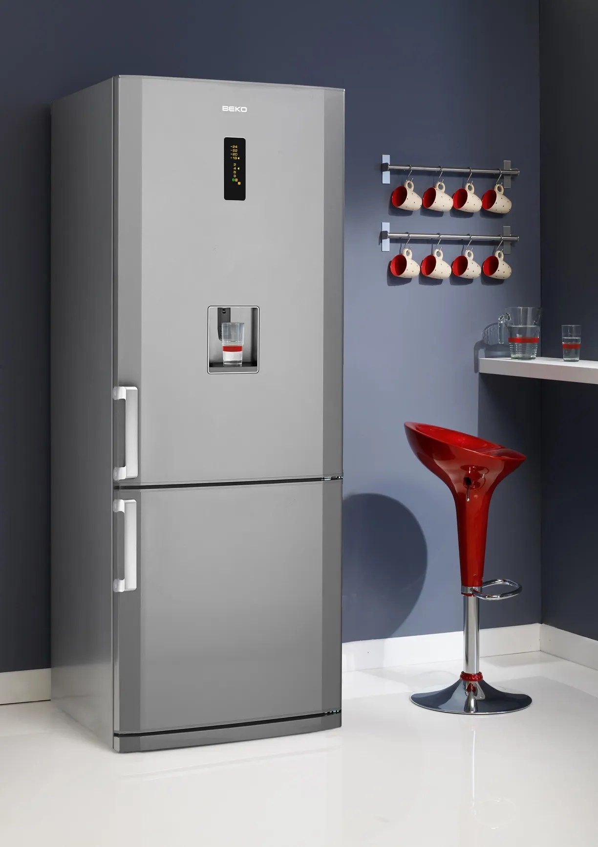 BEKO CN142221DS Réfrigérateur congélateur bas 426L (301+125