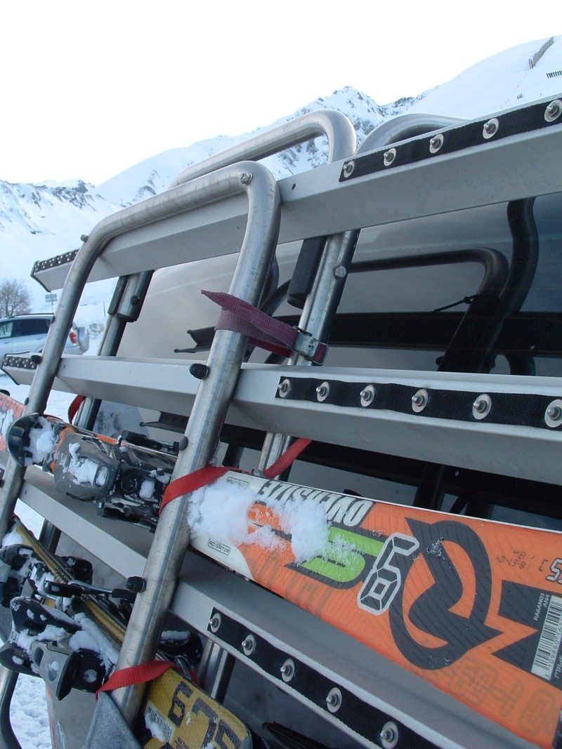 Porte skis