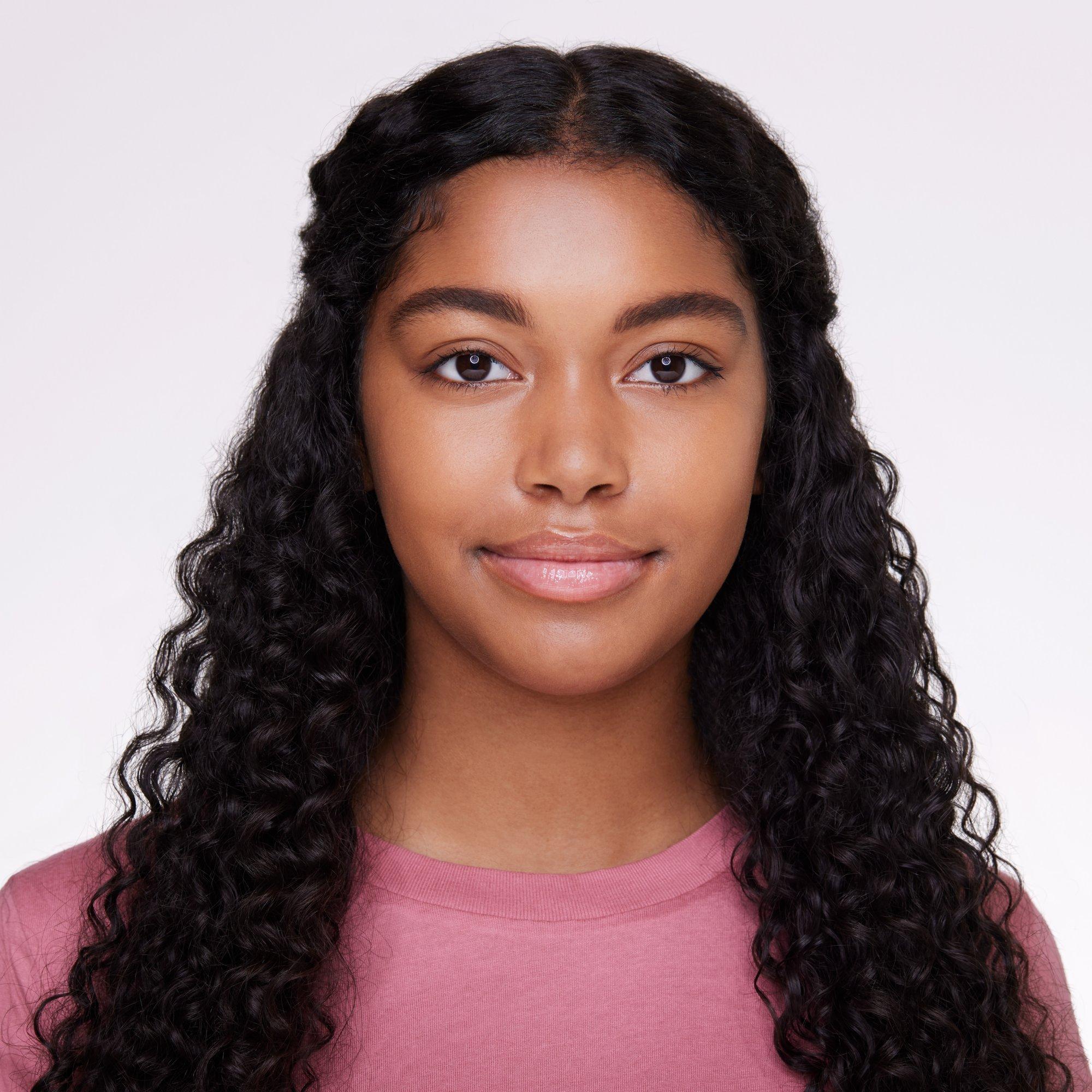 Acheter en ligne les produits essence LIP CARE booster lip serum sérum