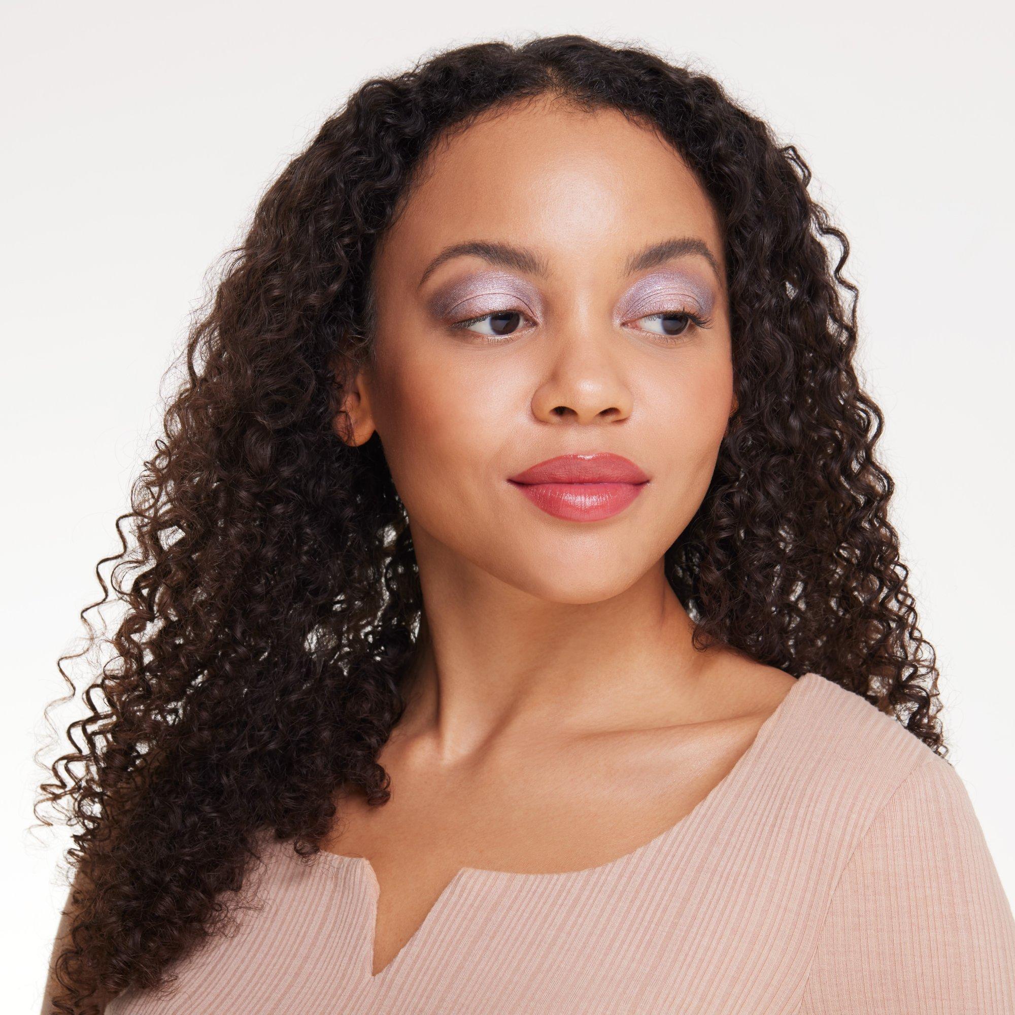 essence to LONDON eyeshadow palette online entdecken