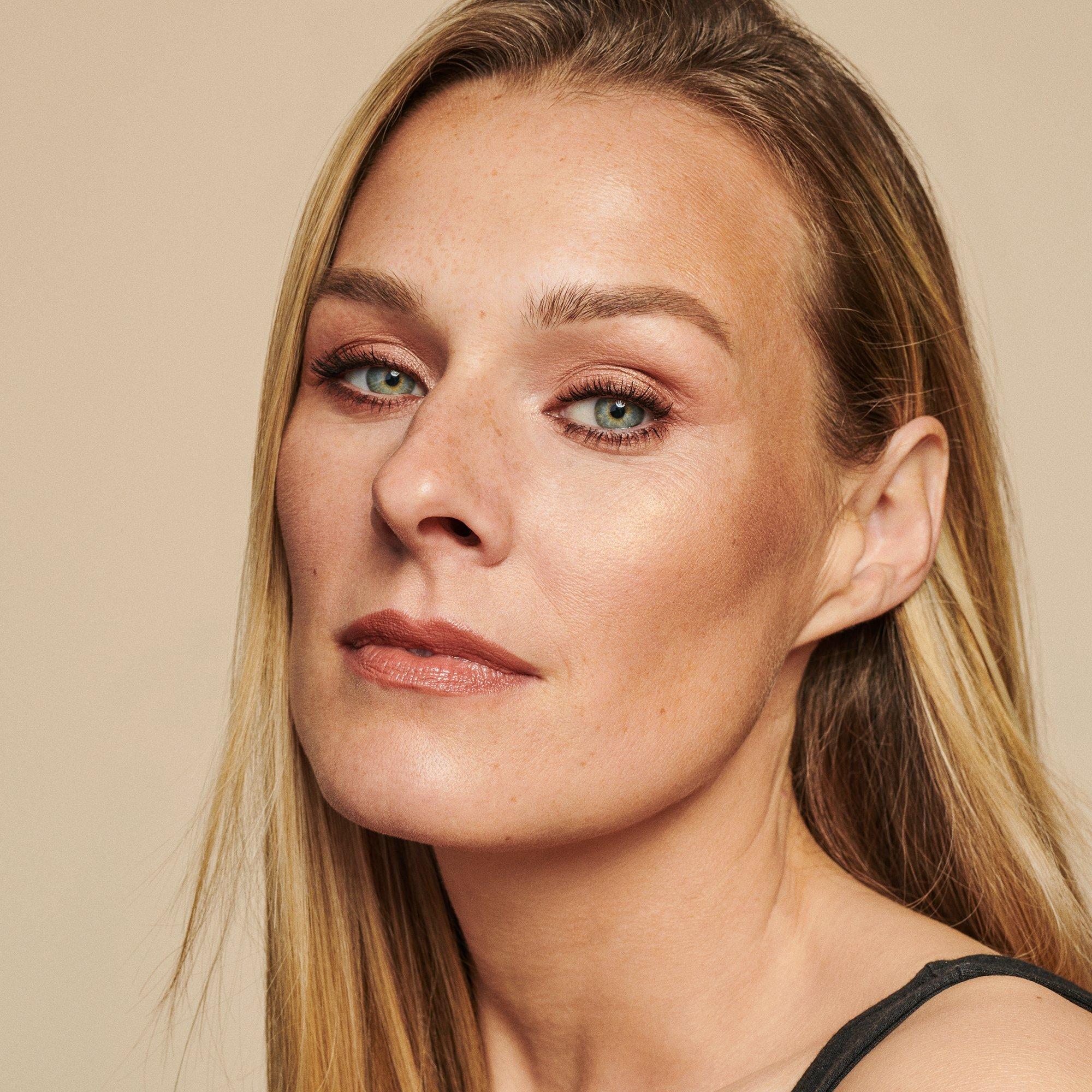 CATRICE Power Full 5 Lip Care Addicting Cassis online entdecken