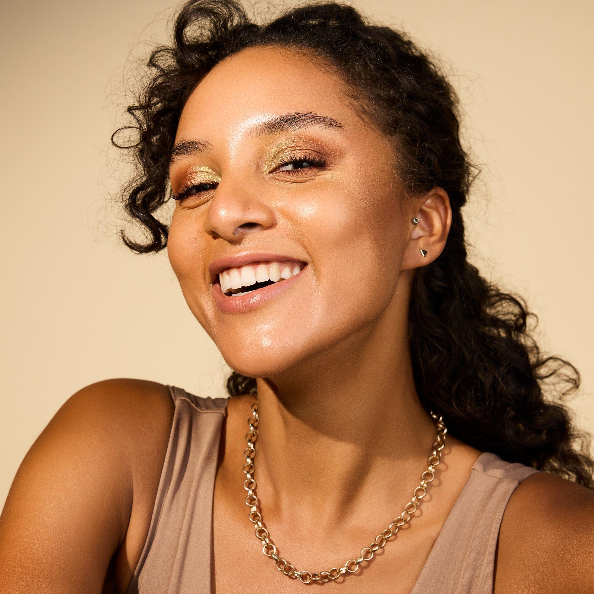 Koop CATRICE Disney Winnie the Pooh Eyeshadow Palette It's a Good Day