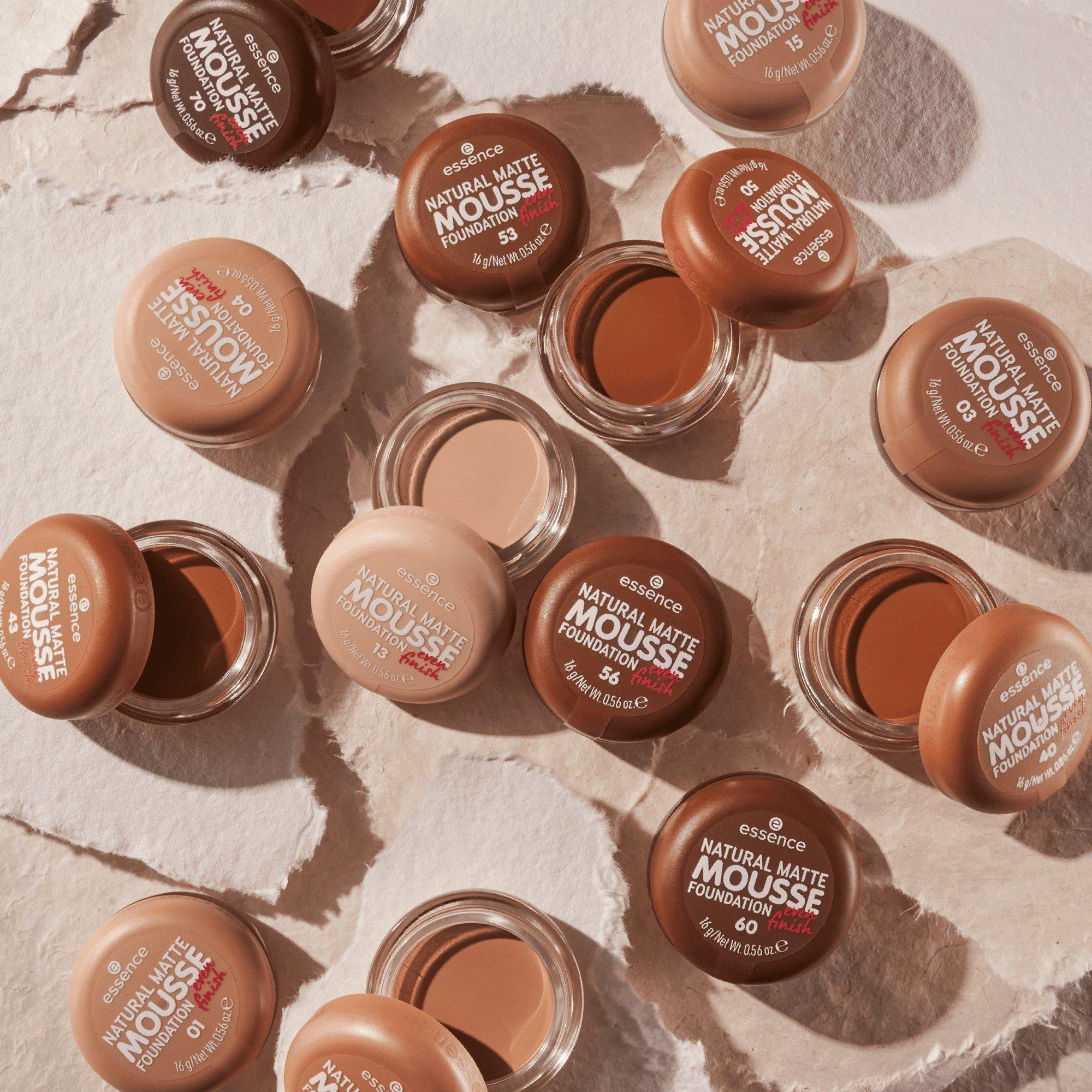 Koop essence NATUURLIJKE MATTE MOUSSE FOUNDATION online