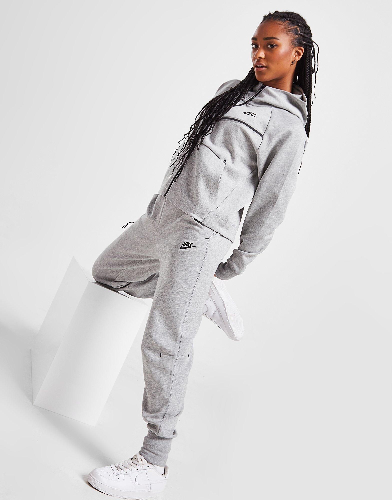 Koop Grey Nike Tech Fleece Joggingbroek Dames