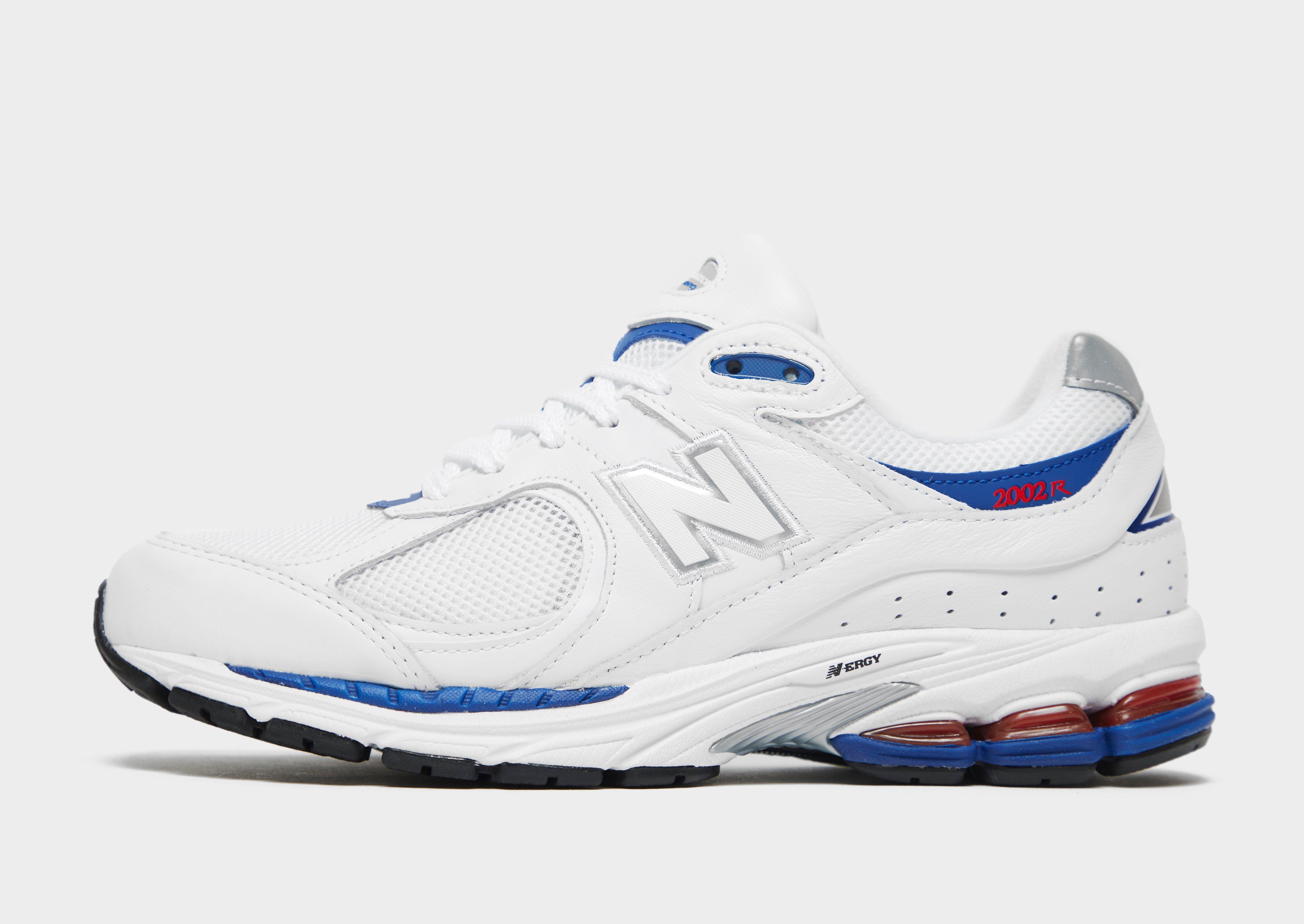 New Balance 2002R in Bianco JD Sports