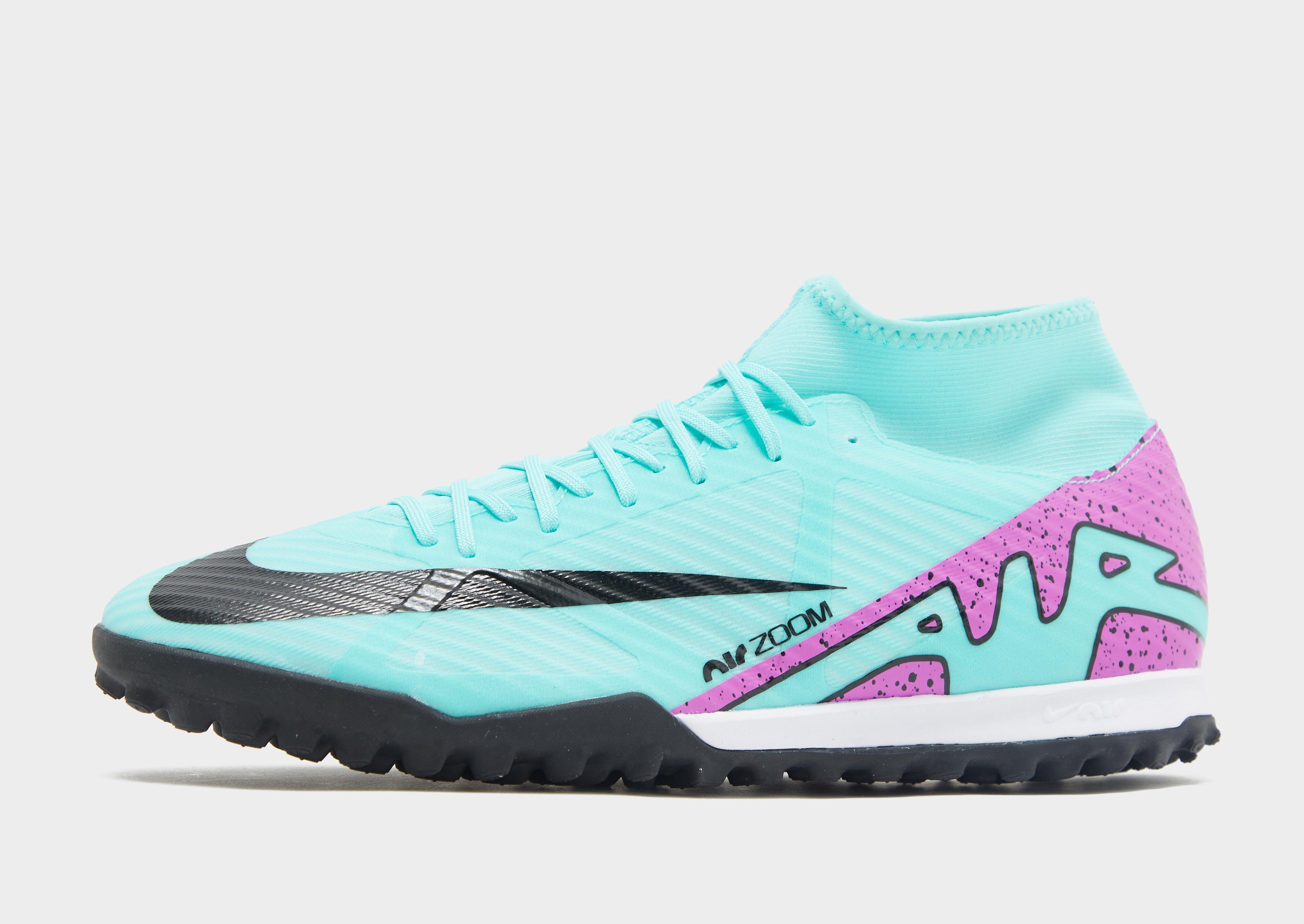 SNEAKERS Shop Official Football Jerseys & Kits Online In Dubai