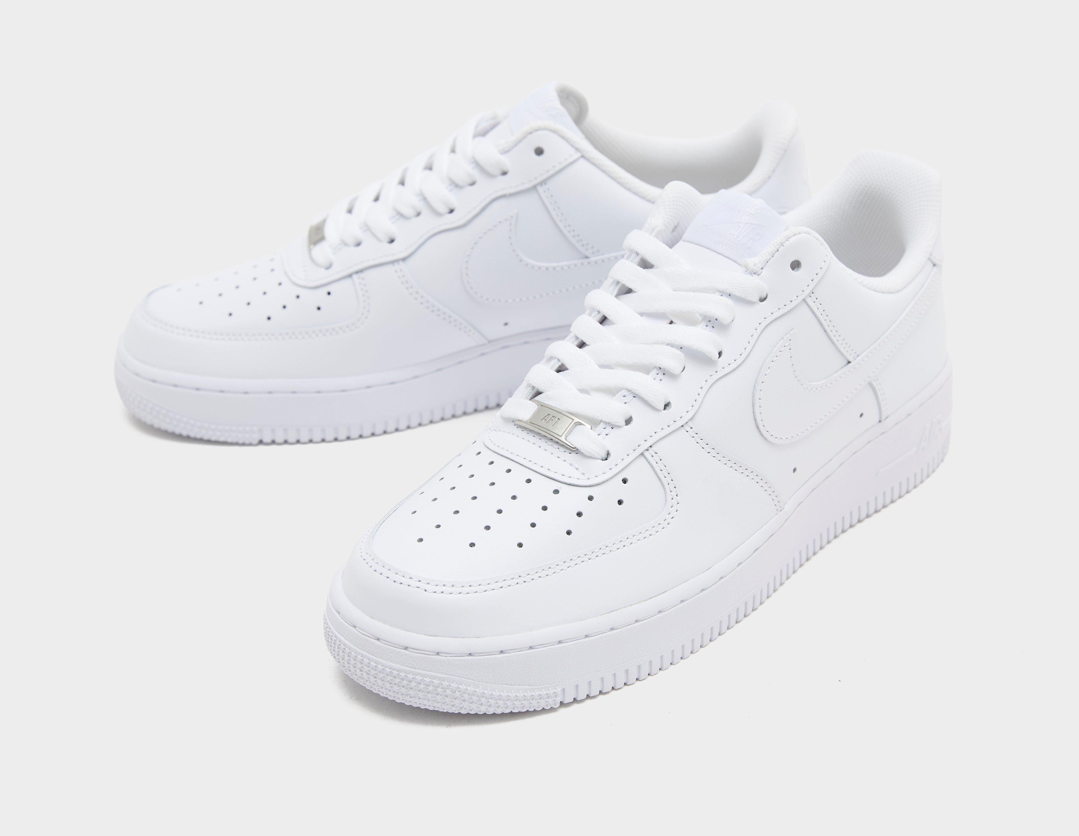 White Nike Air Force 1 Low size?