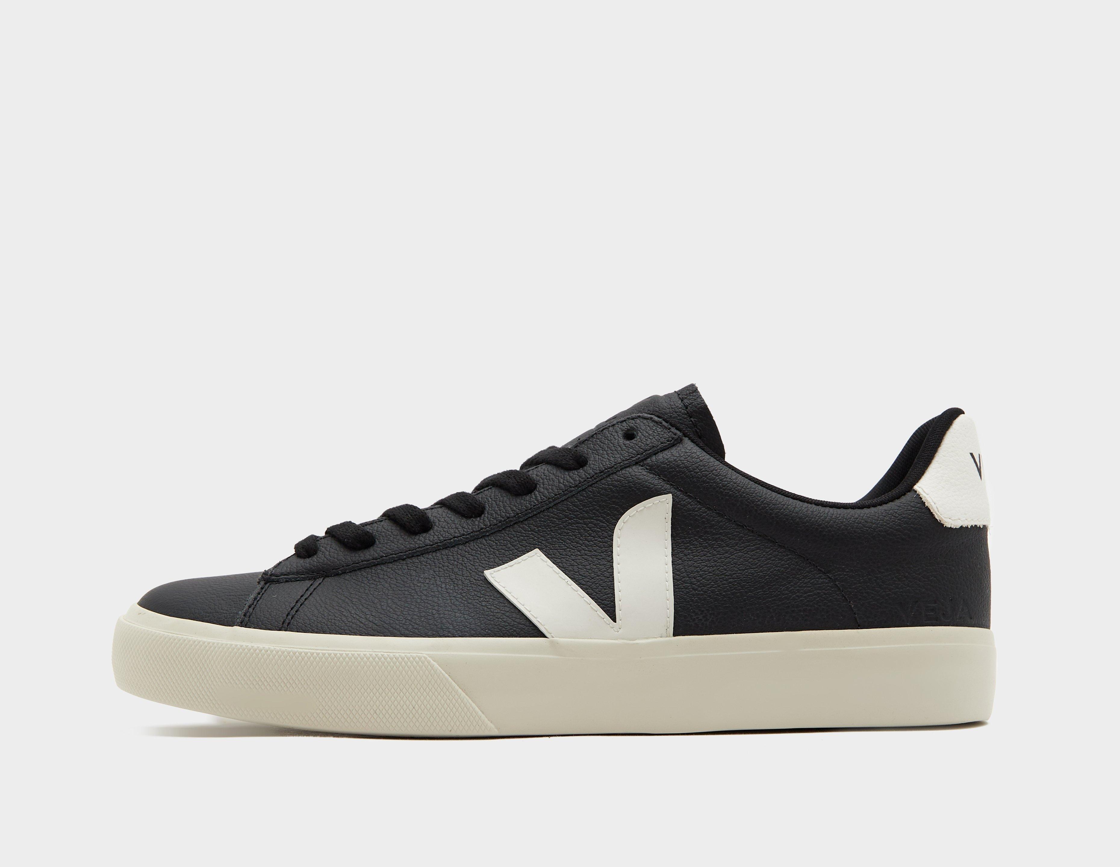 Black Veja Campo size?