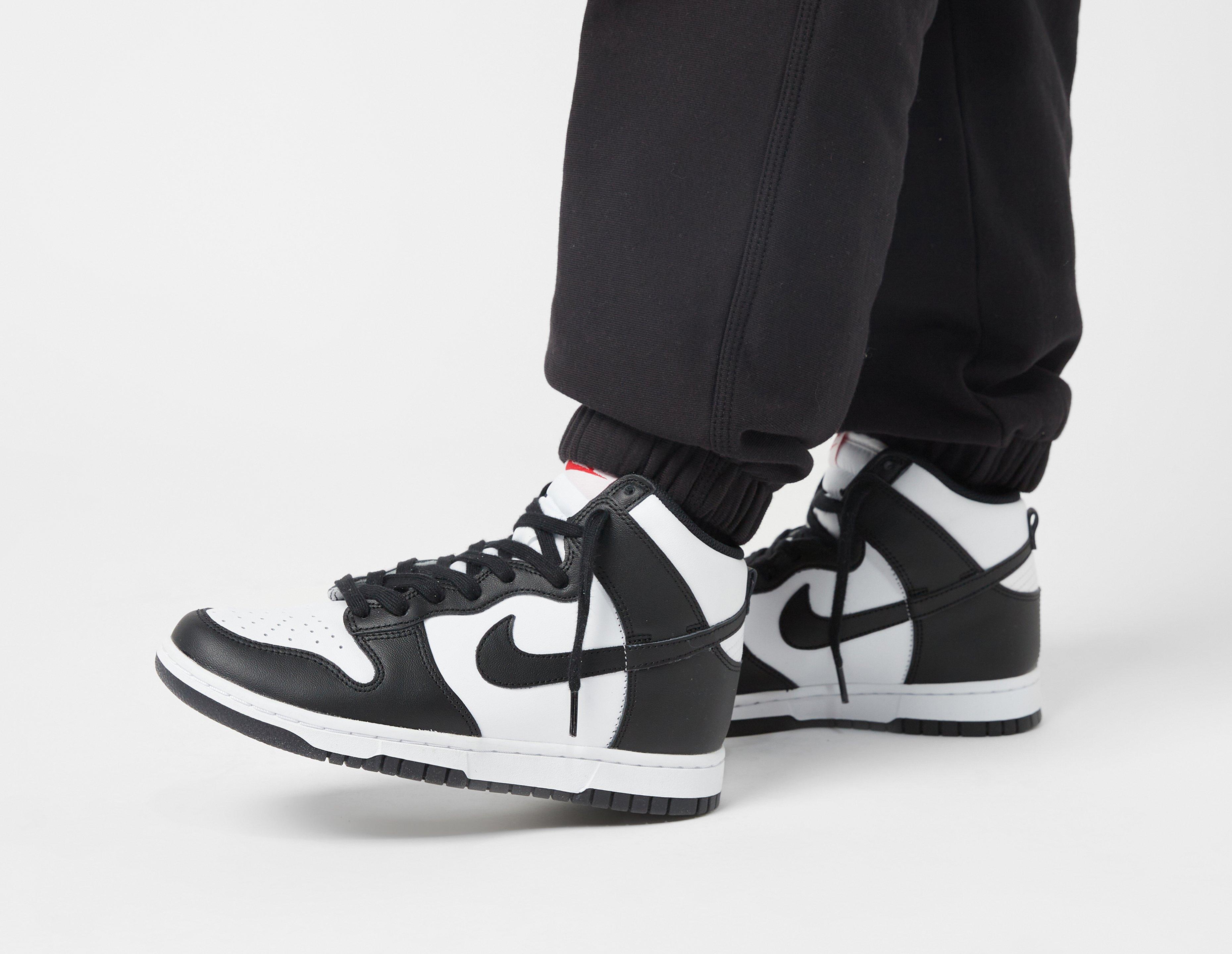 Black Nike Dunk High Women's size?