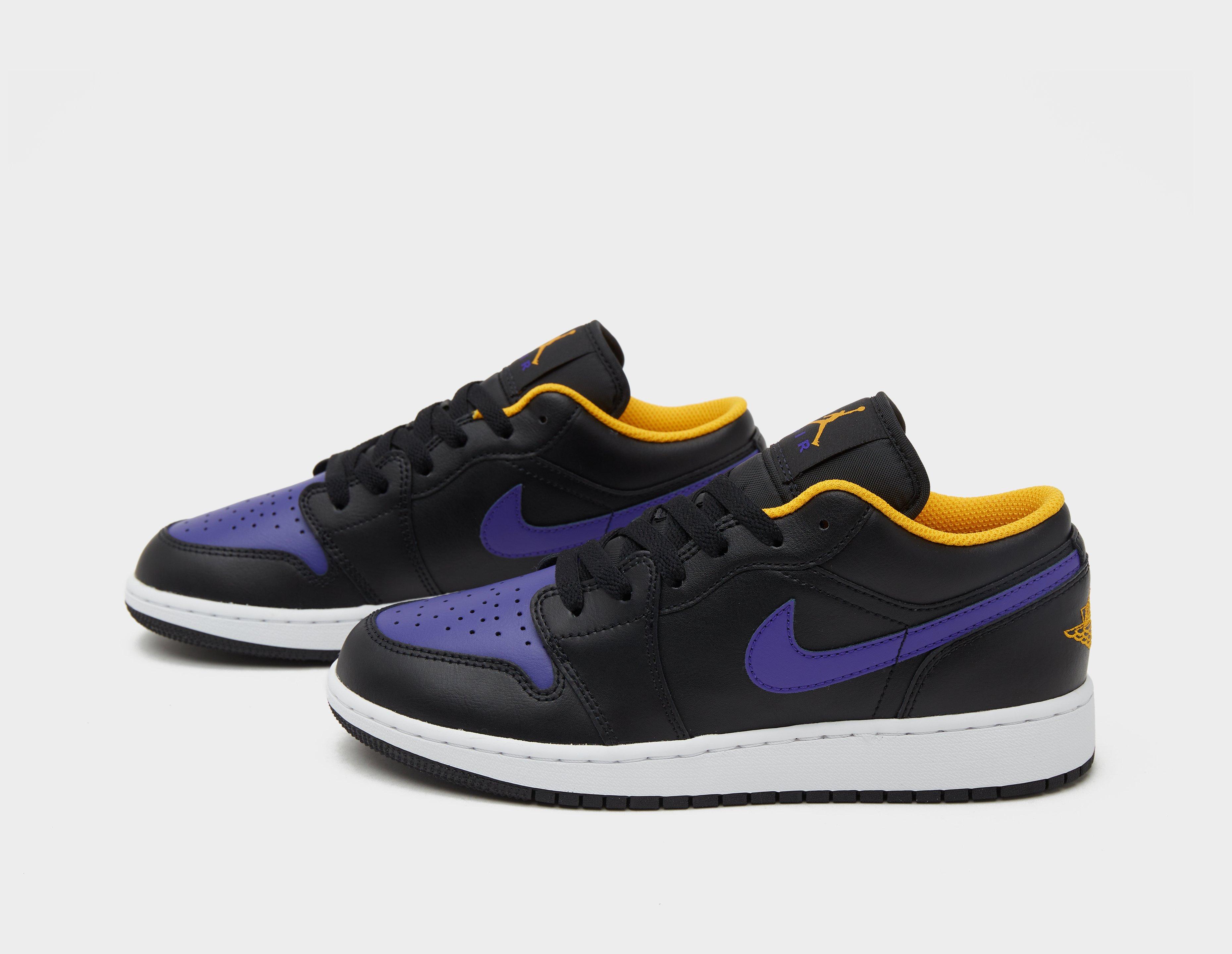 Zwart Jordan Air 1 Low Junior size? Nederland
