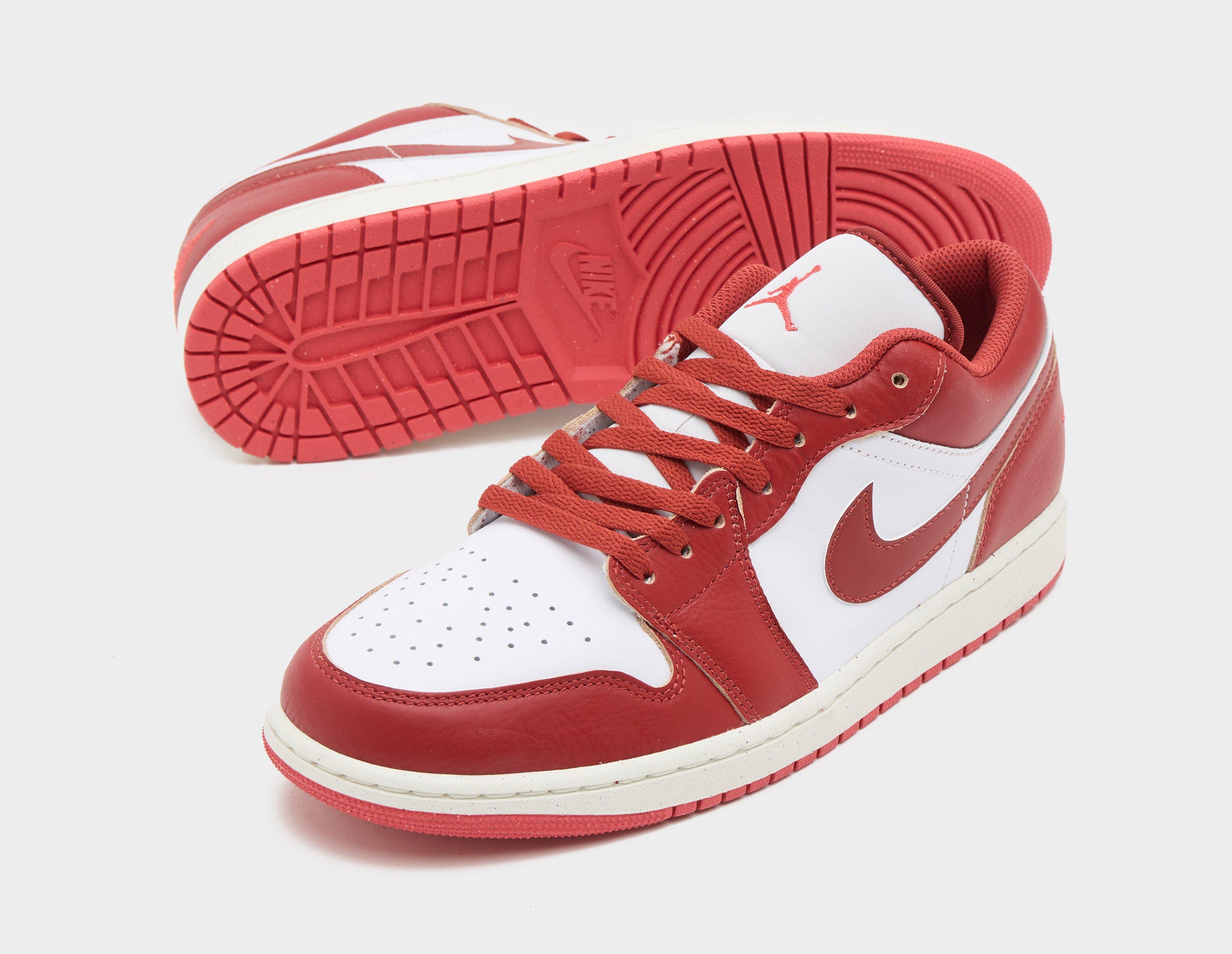 Red Jordan Air 1 Low size?