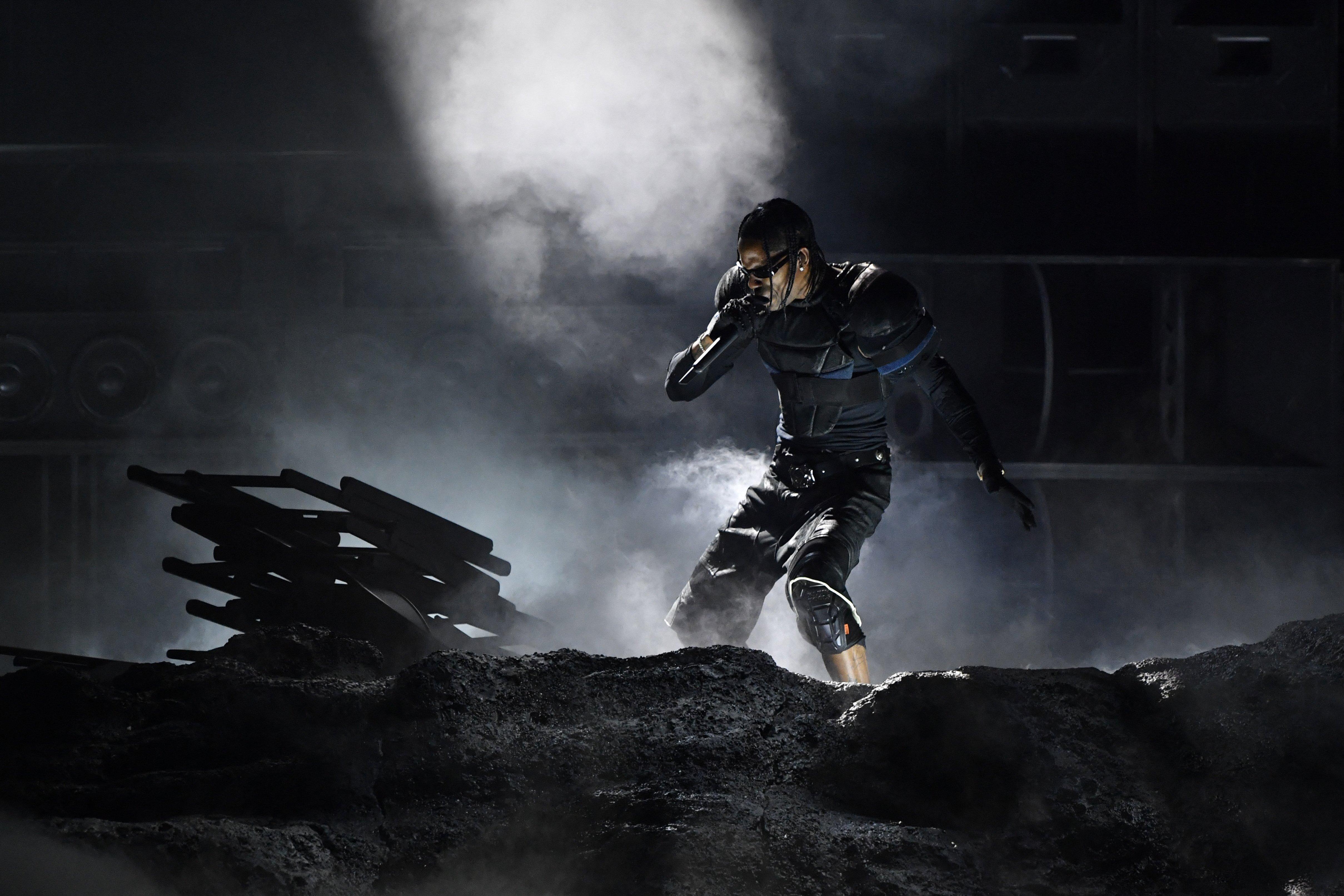 2024 Grammys Travis Scott Turns Musics Biggest Night Into A Heated