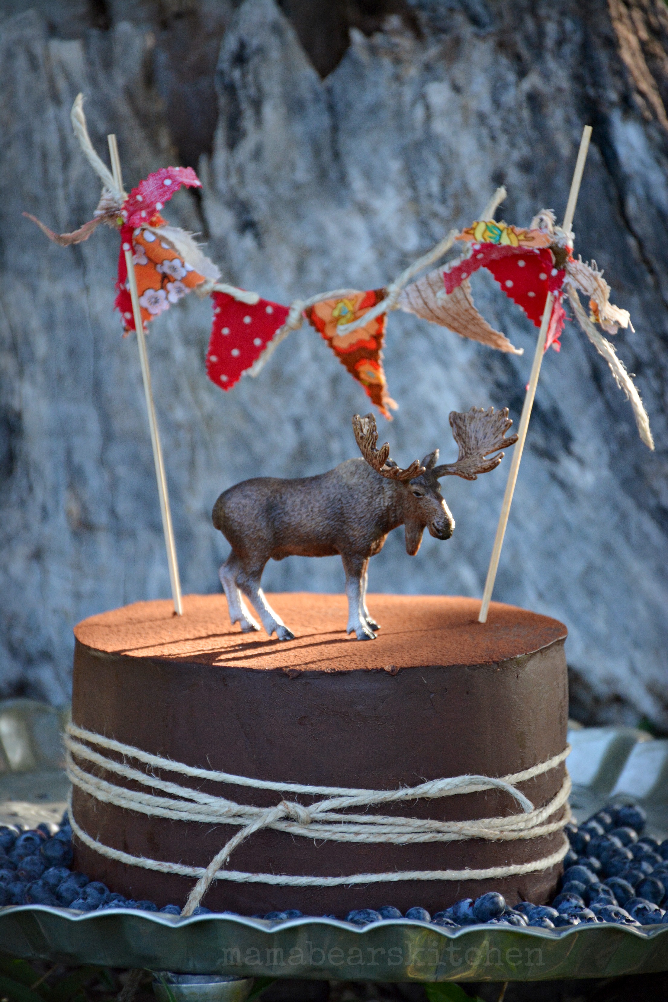 Woodland Whimsy cake (Images only. No recipe) i am baker