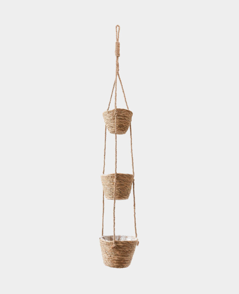 Blumenampel, Hängende Blumentöpfe geflochten im Boho Style, Töpfe innen