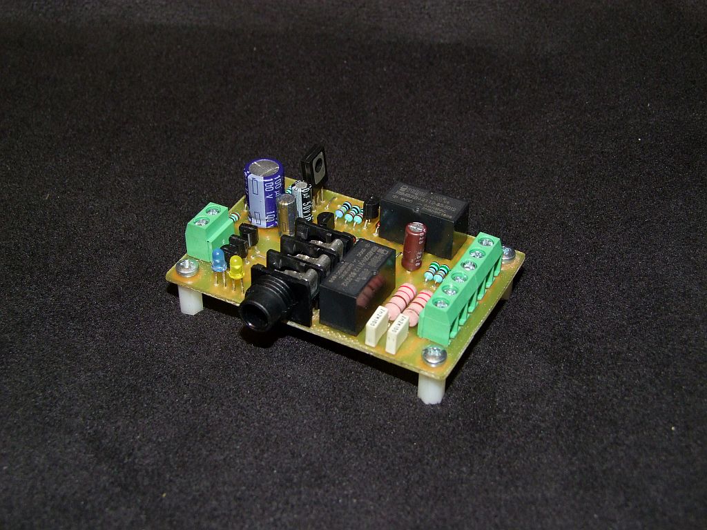 Universal headphone jack connection board iAMP DIY way to build