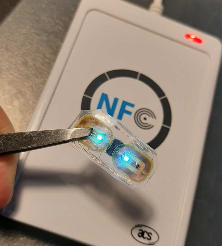 NFC Implantat P1 Payment Das Piercing mit NFC Zahlungsfunktion