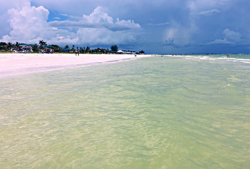 14 Best Clear Water Beaches In Florida