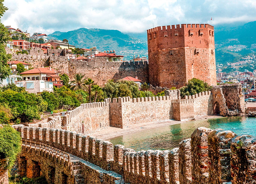 Explore Alanya Castle: What to See, Access, Views, Tips - iAntalya