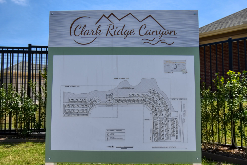 Clark Ridge Canyon Dallas Apartment Locators, Free Apartment locating